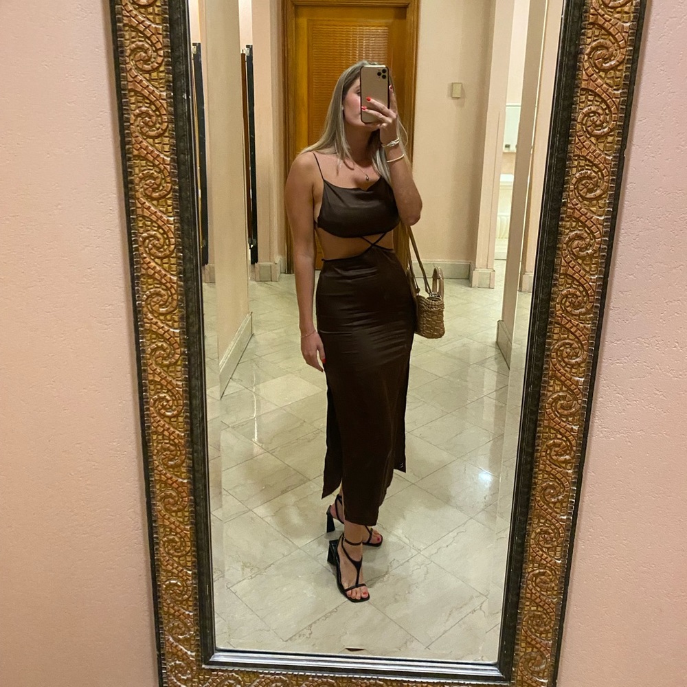 Hansen + Gretel Serpentine Dress in Chocolate